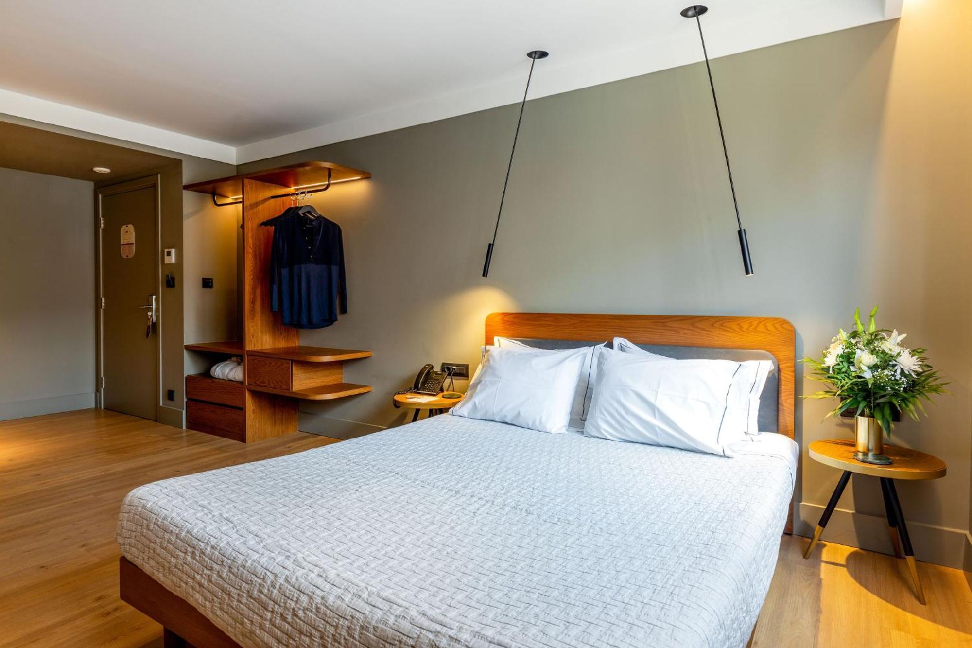 Bob W Eolou Hotel Athens Ngoại thất bức ảnh